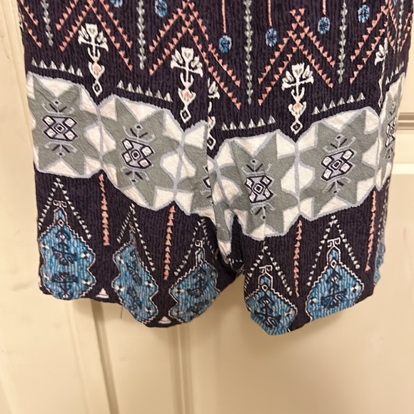 Xhilaration tribal print romper - Picture 4 of 5